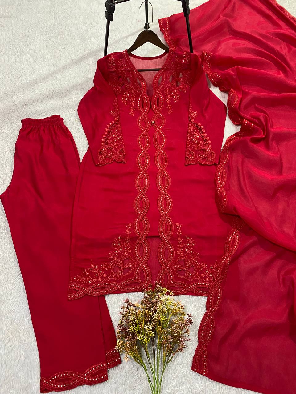 Vaidehi Red Mal Chanderi Embroidered Kurti with Shrug, Pant & Dupatta