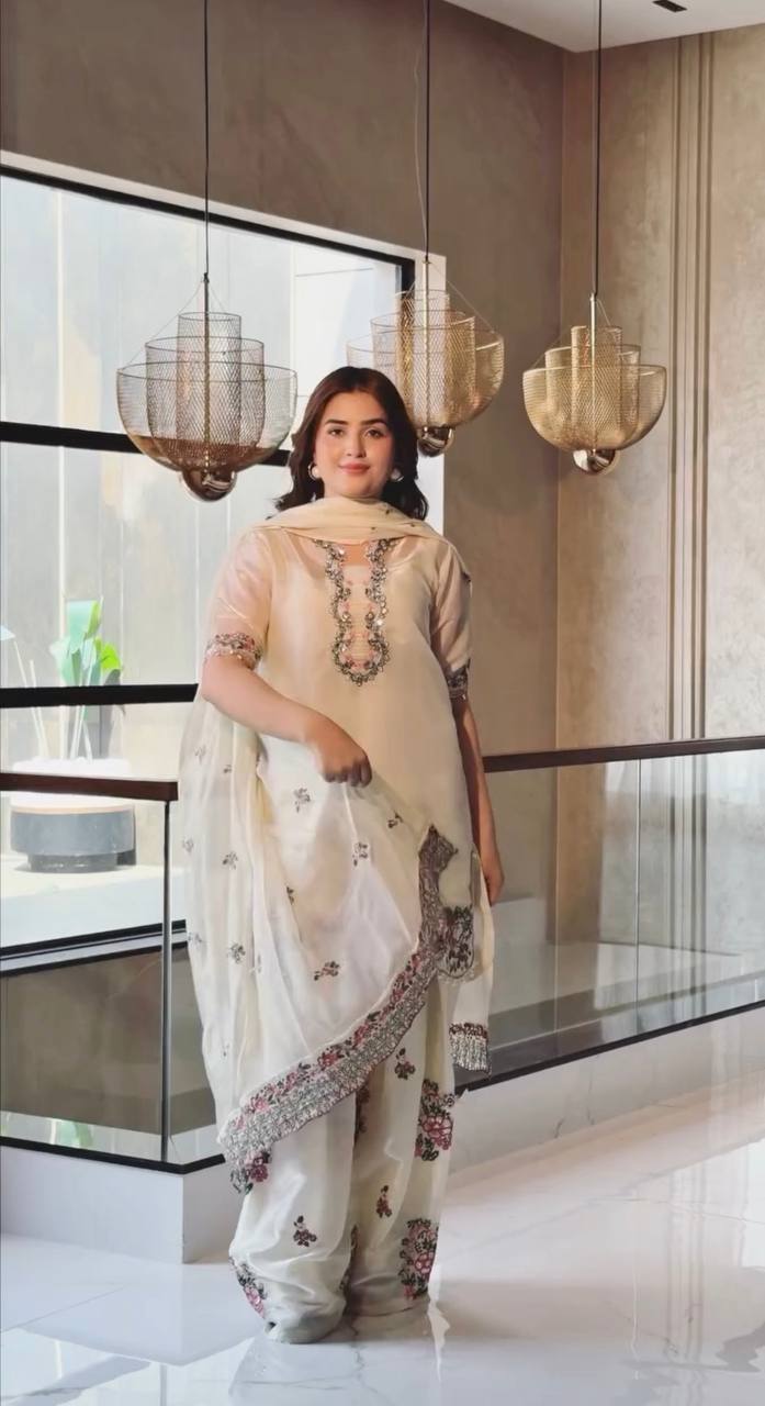 Kairavi Fendi Silk Diamond Handwork & Embroidered Farshi Plazzo Set