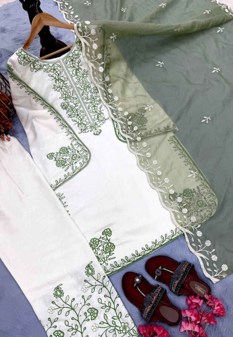 Aabheri Roman Glass Thread Embroidered Kurti Plazzo Set with Organza Dupatta