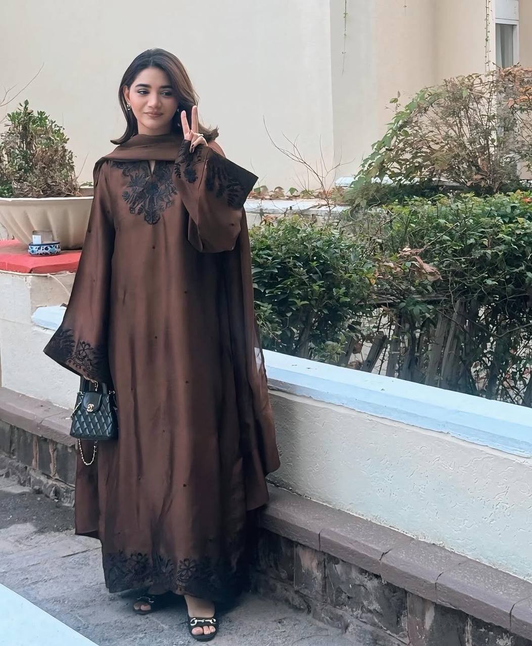 Zohra Mul Chanderi Embroidery Work Kaftan with Plazzo & Dupatta