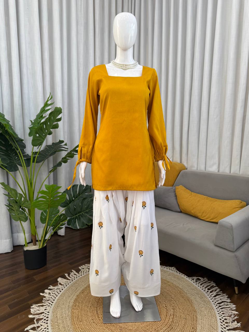 Amayra Ethnic Rayon Farshi Salwar Set with Thread Work