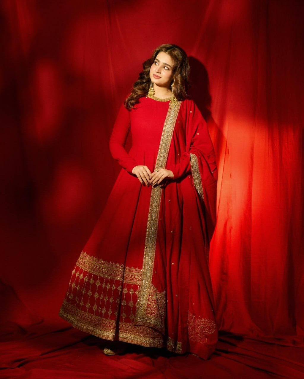 Manjari Vichitra Silk Thread & Sequins Embroidered Gown with Pant & Dupatta