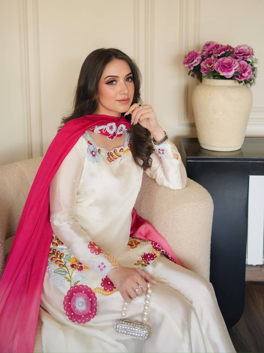 Pakistani Style Meher Noor Heavy Embroidered Roman Glass Kurti Farshi Salwar Set