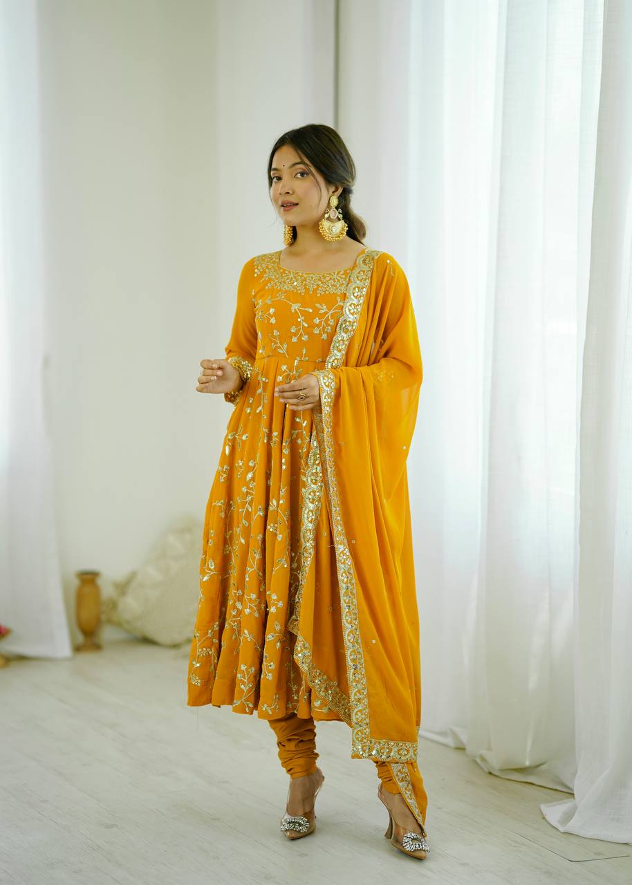 Chandni Raaz Anarkalis with 4.5 Meter Flair and Chudidar