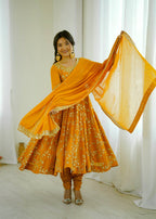 Chandni Raaz Anarkalis with 4.5 Meter Flair and Chudidar