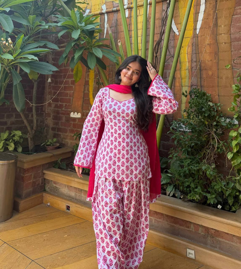 Gulnoor Royale Premium Cambric Cotton Farshi Suit for Festival