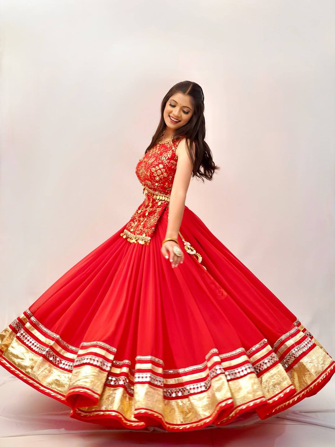 Ishani Heavy Georgette Mirror Lace Lehenga with Thread & Sequins Embroidered Choli