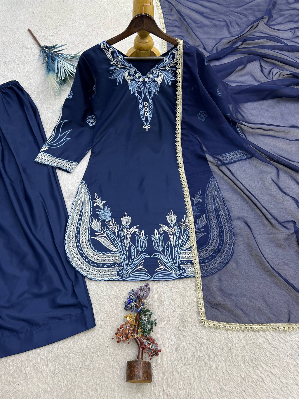 Zariya Biscuit Slub Pakistani Style Farshi Salwar Set