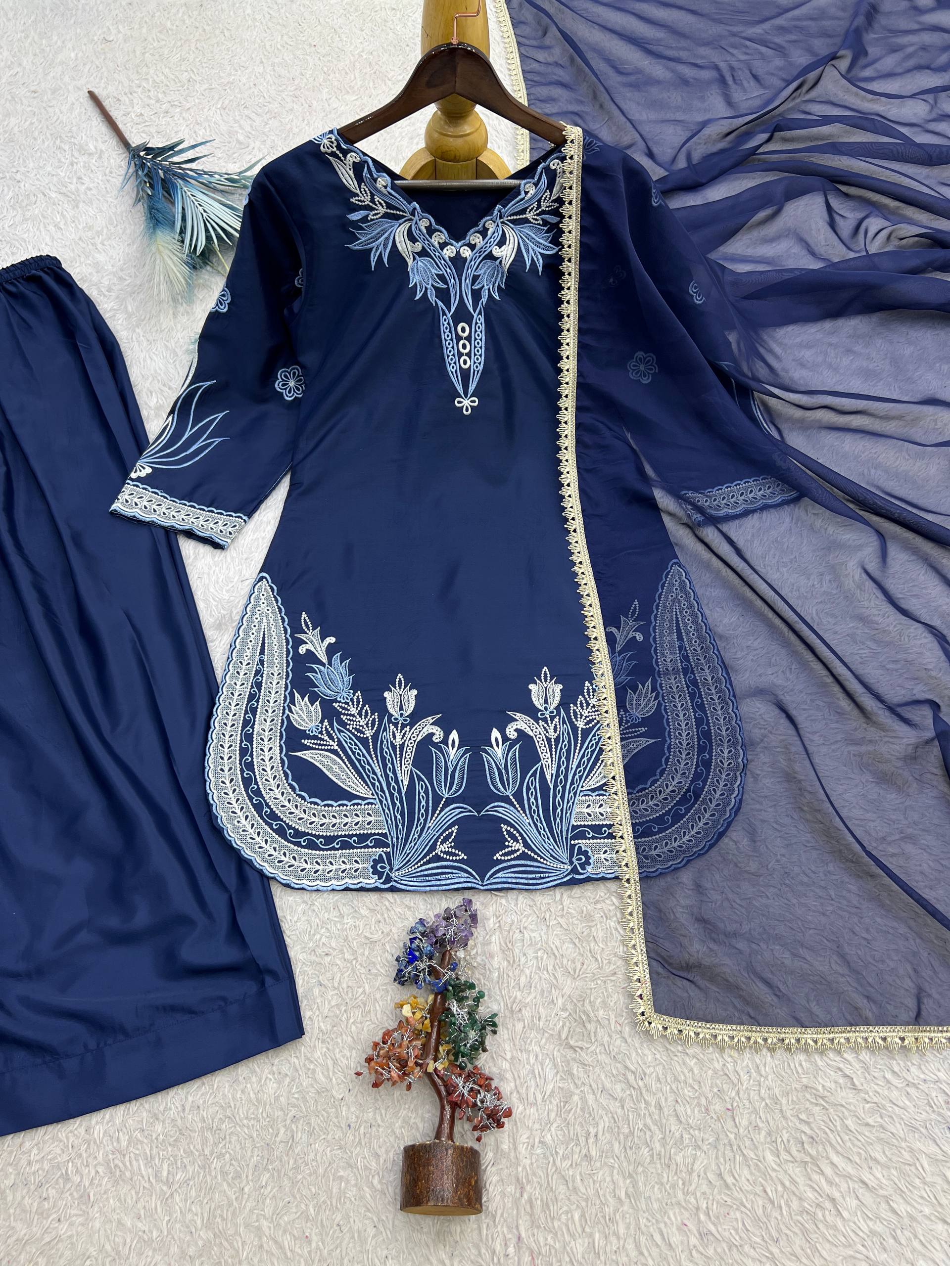 Zariya Biscuit Slub Pakistani Style Farshi Salwar Set