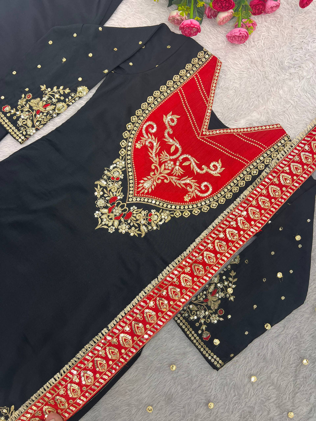 Anvitha Maska Cotton Embroidered Kurta Palazzo Set