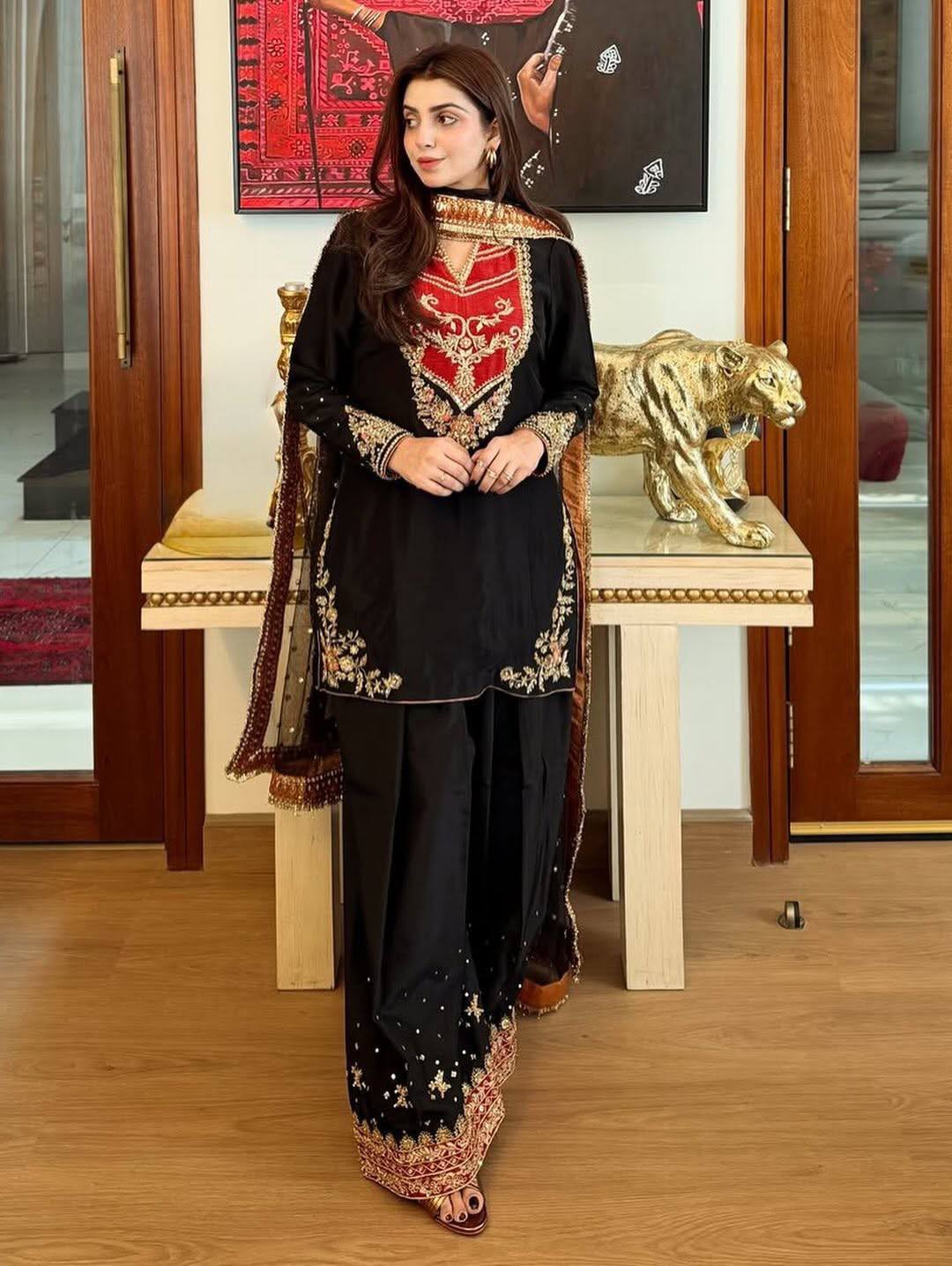 Anvitha Maska Cotton Embroidered Kurta Palazzo Set