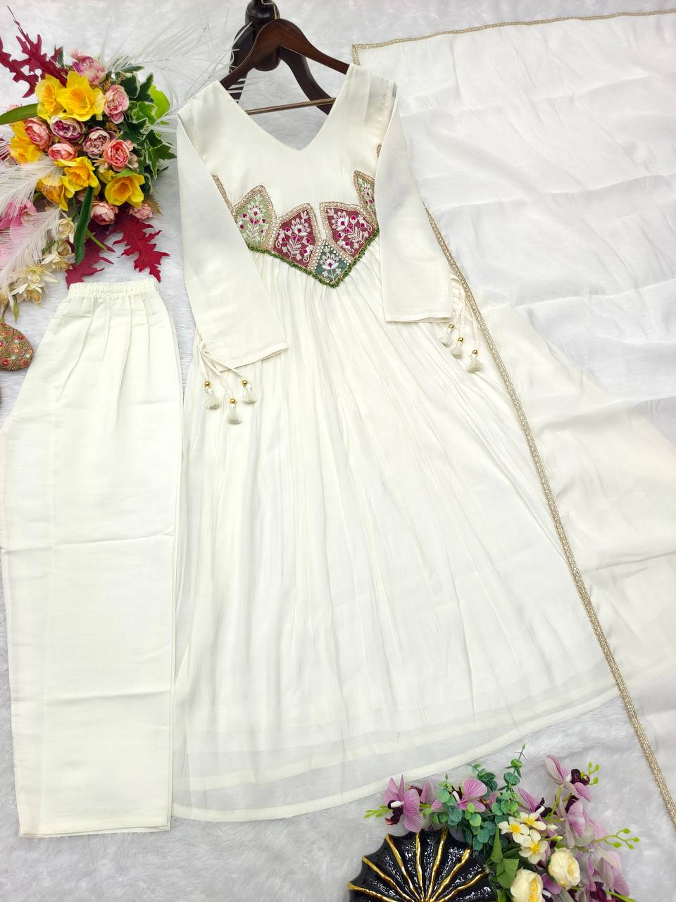Diya Mal Chanderi Embroidered Kurti with Pant & Fancy Dupatta