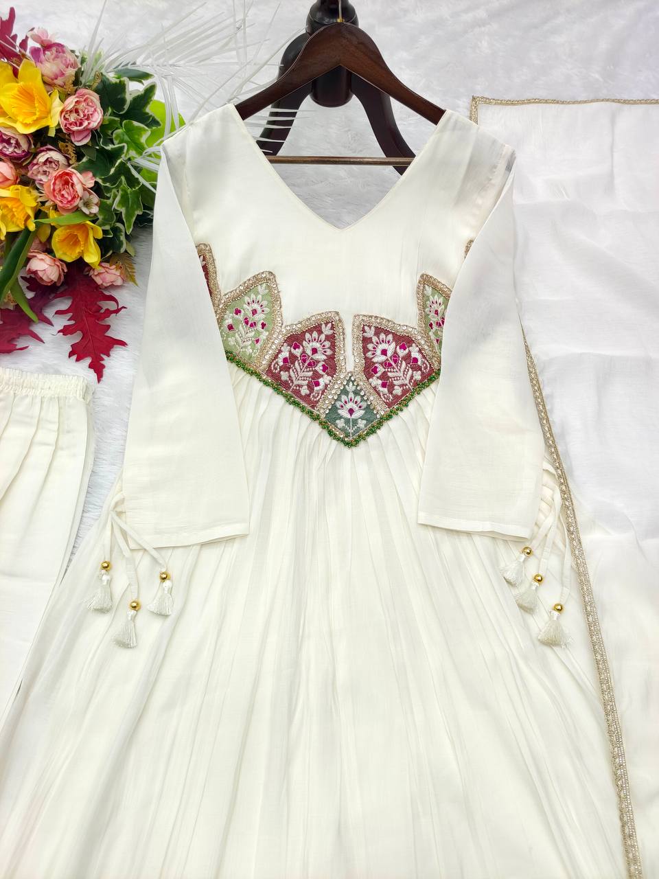 Diya Mal Chanderi Embroidered Kurti with Pant & Fancy Dupatta