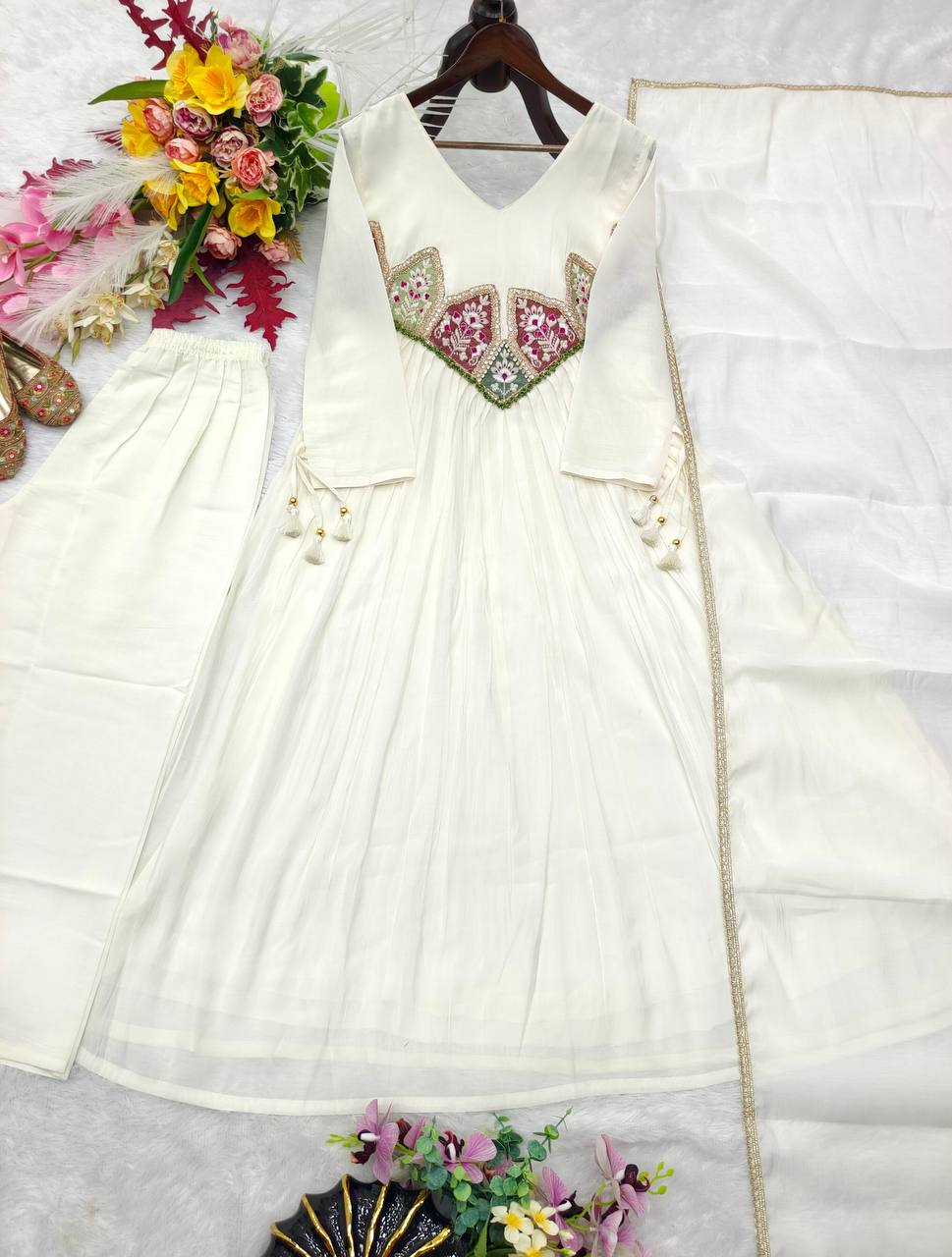 Diya Mal Chanderi Embroidered Kurti with Pant & Fancy Dupatta