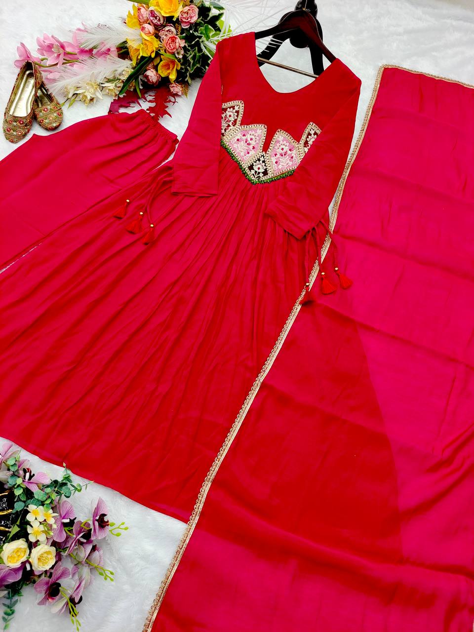 Diya Mal Chanderi Embroidered Kurti with Pant & Fancy Dupatta