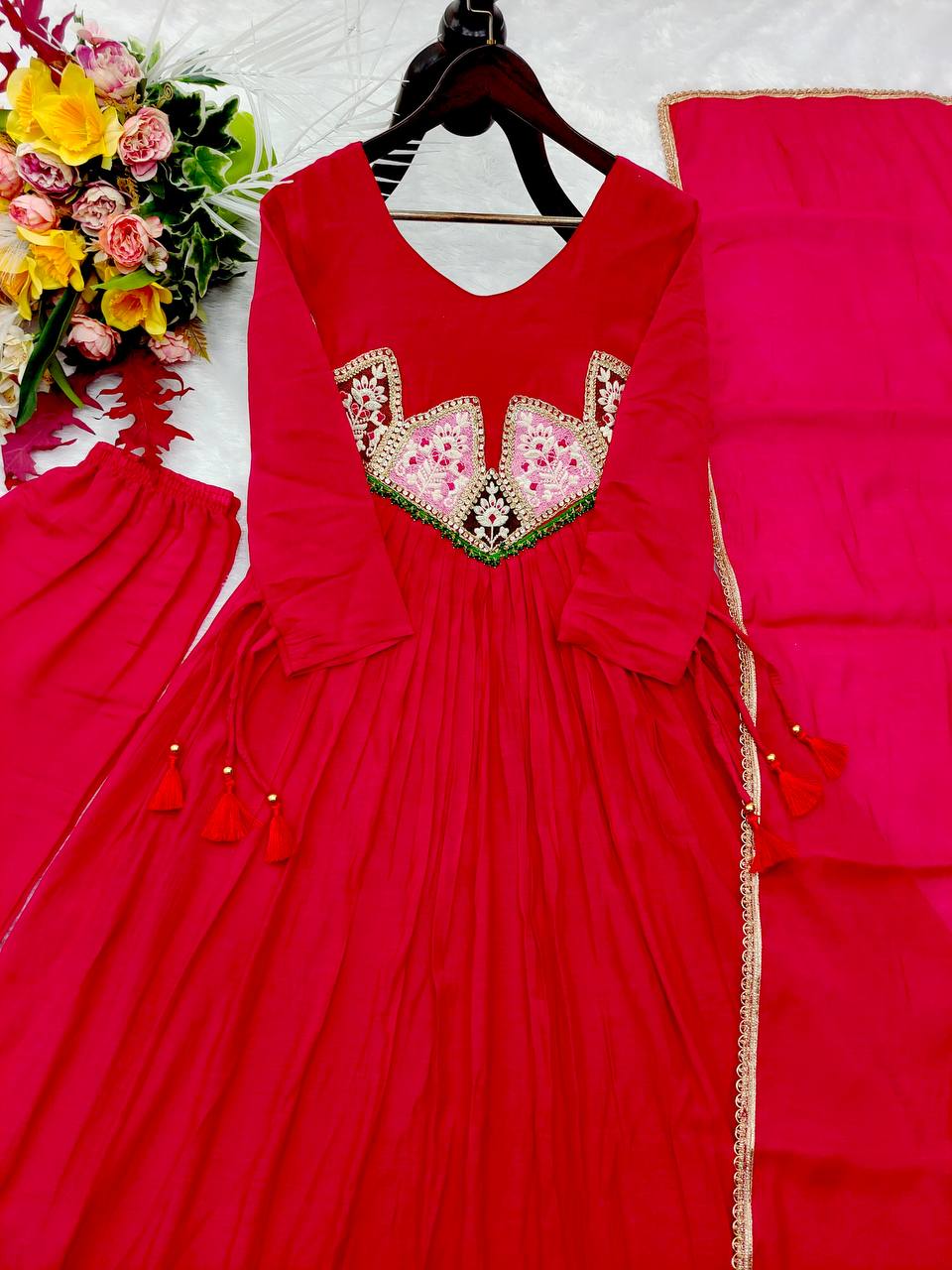 Diya Mal Chanderi Embroidered Kurti with Pant & Fancy Dupatta
