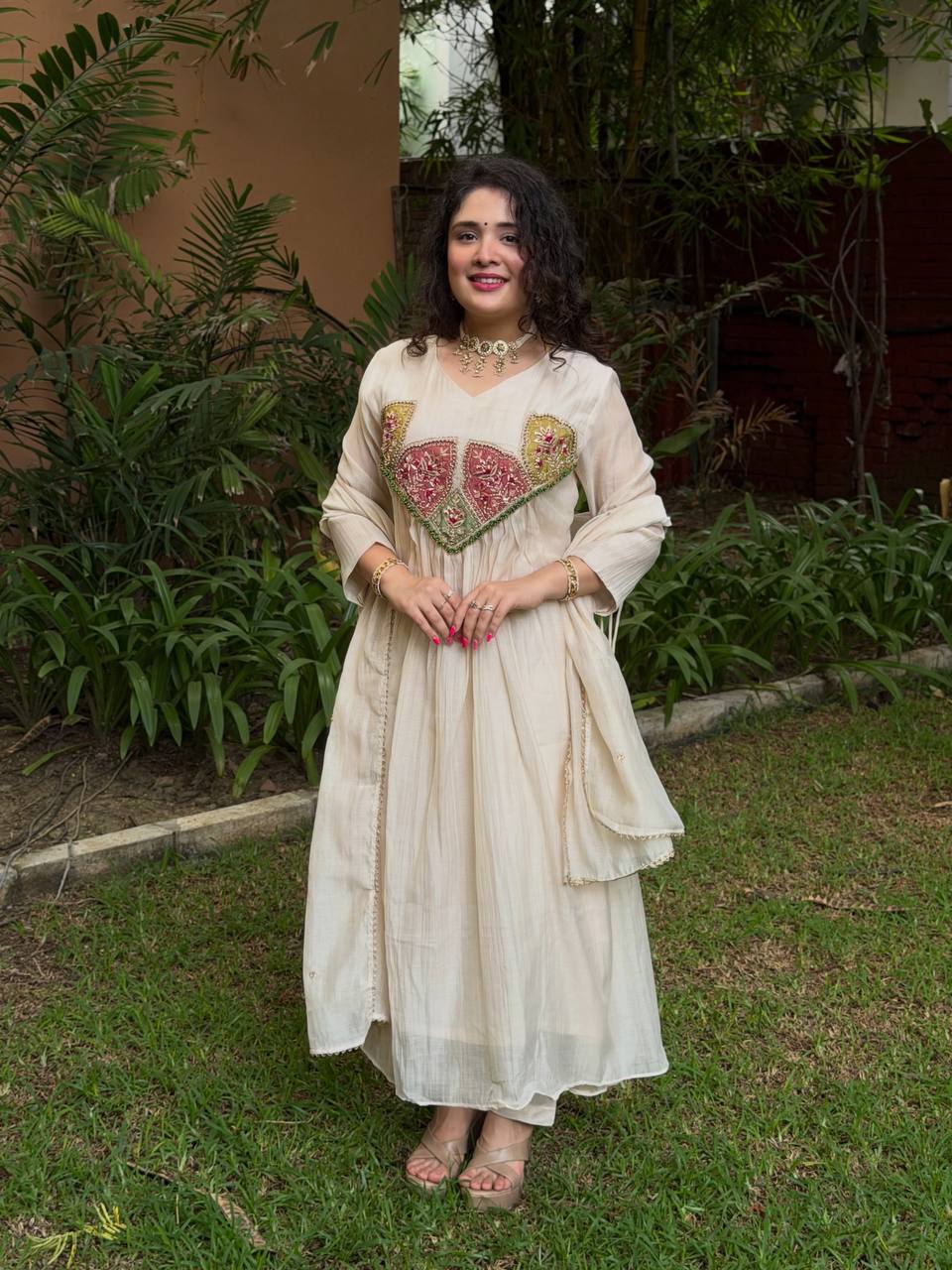 Diya Mal Chanderi Embroidered Kurti with Pant & Fancy Dupatta