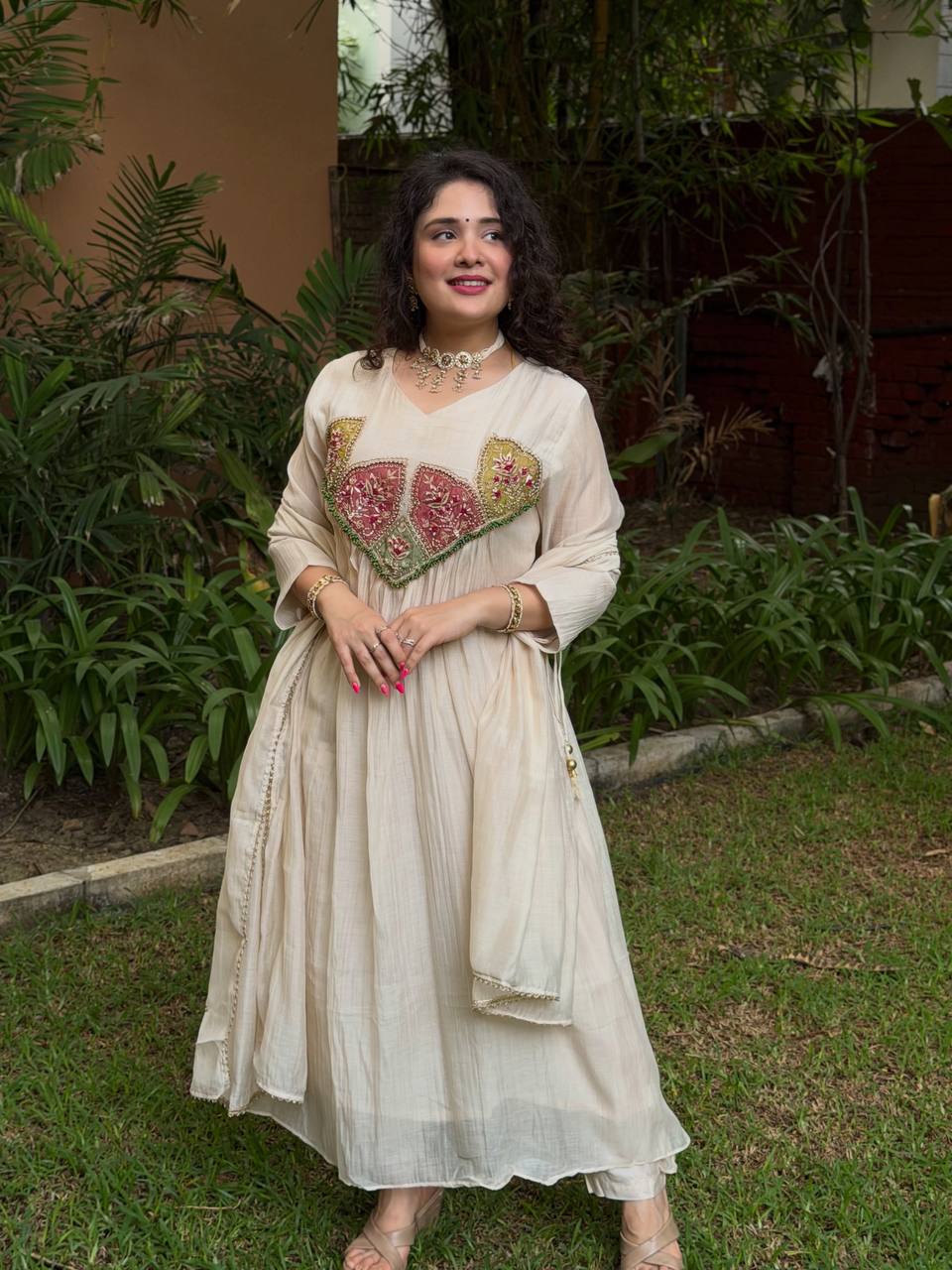 Diya Mal Chanderi Embroidered Kurti with Pant & Fancy Dupatta