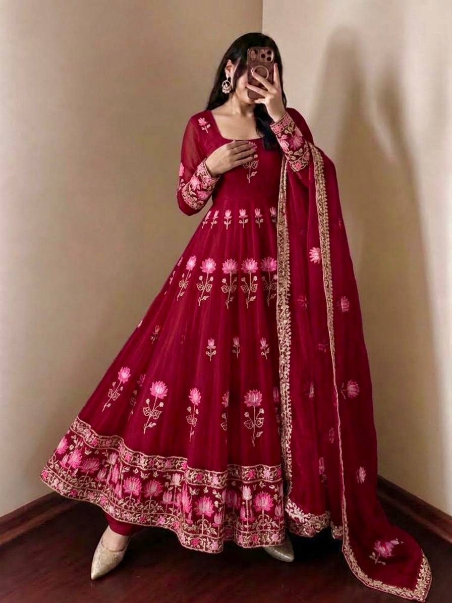 Aarzoo Fendy Silk Sequin Embroidered Bridesmaids Gown Set