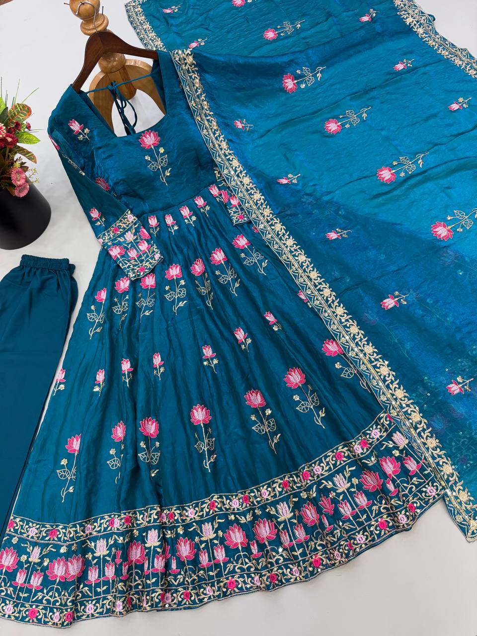 Aarzoo Fendy Silk Sequin Embroidered Bridesmaids Gown Set