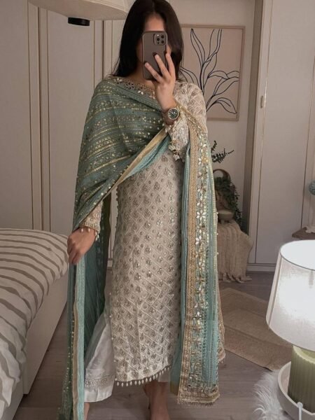 Suhani Mirror Muse Georgette Festive Wear Set