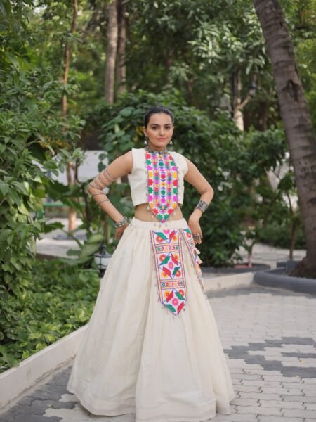 Ethnic Off-White Cotton Lehenga Choli with Beautiful Kutchi Gamthi work