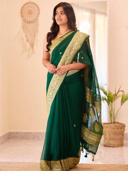 Elegant Lilen Green Saree with Jacquard Weaving & Contrast Blouse