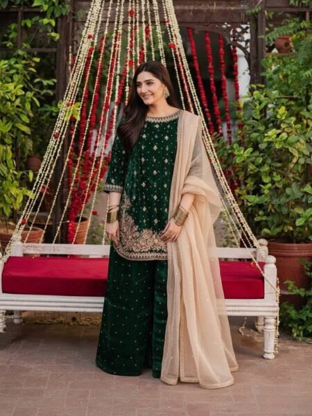 Naazish Designer Bottle Green Viscose Velvet Embroidered Suit Set