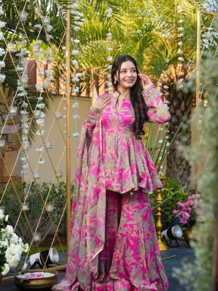 Noorvi Chinon Silk Digital Print Suit Set with Dupatta