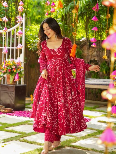 Gulchaand Cotton Suit Set